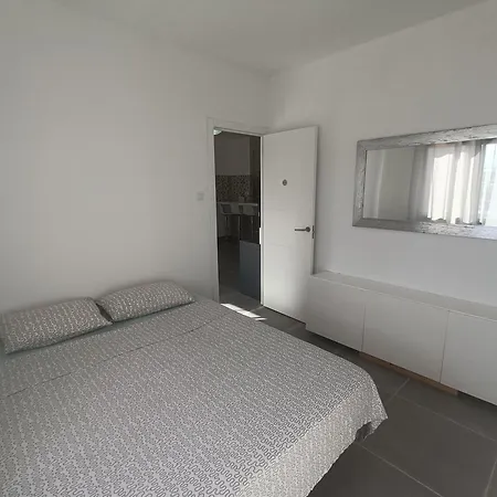 Club Paraiso For Holiday *